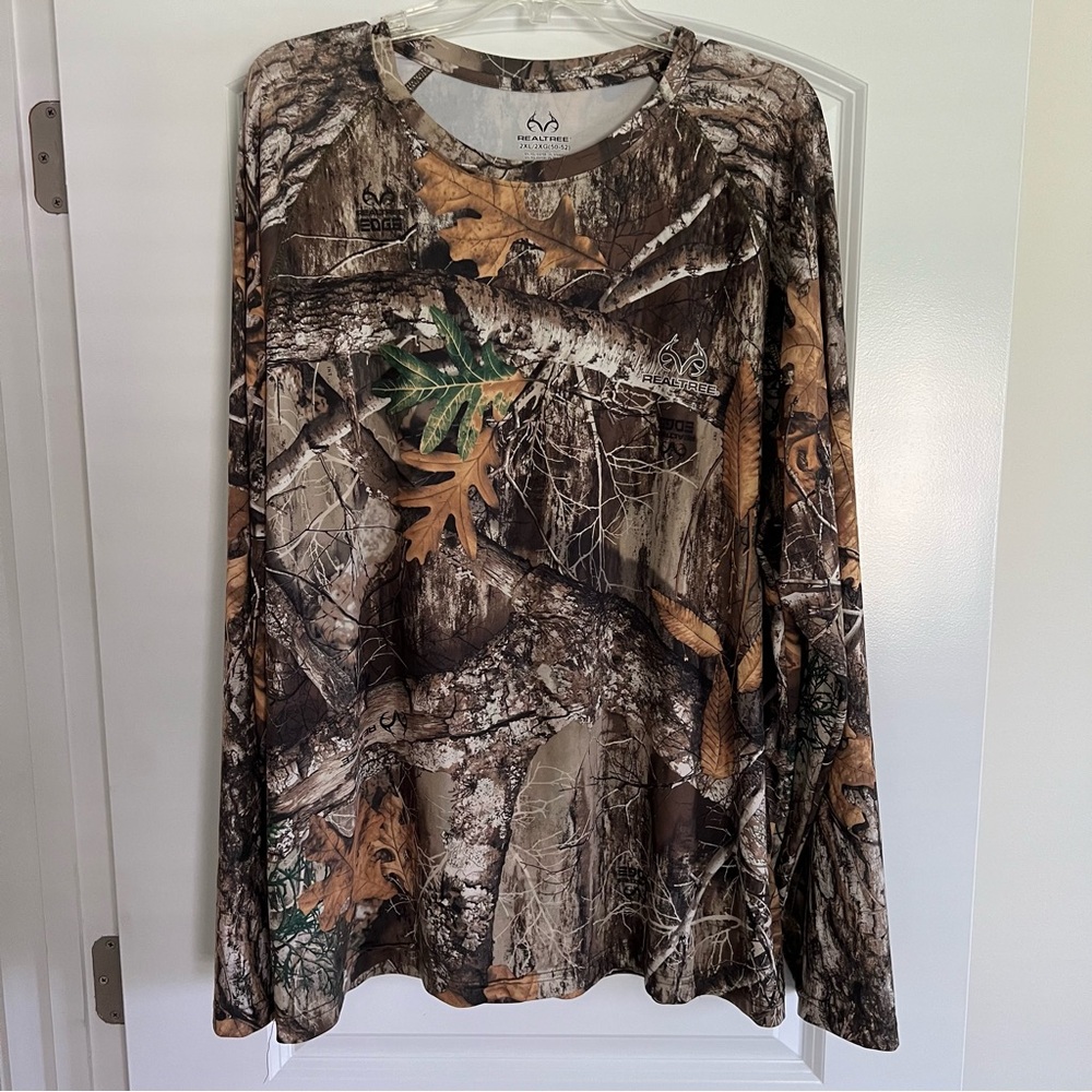 Realtree Camouflage Long Sleeve Shirt Men’s 2XL (50-52)